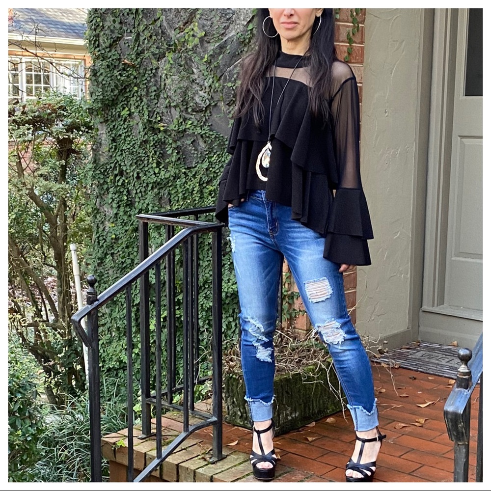 ✨MADE IN ITALY✨Fabulous layered top - Picture 2 of 8